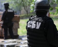 Під Адміністрацією президента "пов'язали" шахрая
