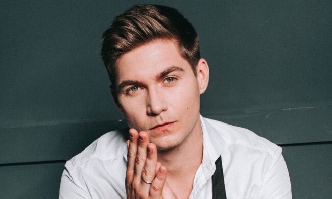 Владимир Остапчук стал "Самым стильным мужчиной Украины": "Скоро будет с кубком "Танцы со звездами?"