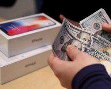 Зачаровані розчаровуються: перші користувачі повертають iPhone X