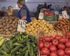 Денег нет, но вы держитесь: сеть поразили невменяемые цены на продукты в Крыму