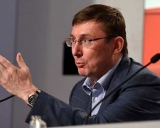 Луценко собрался допросить Путина