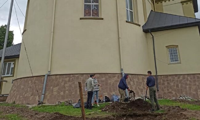 Археологічні розкопки, фото: Facebook Богдан Нагорняк