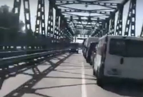 На Закарпатті пропускний пункт потопає у смітті з боку Угорщини: "Баки де?"