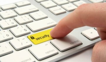 Microsoft судитиметься через приватність даних своїх клієнтів