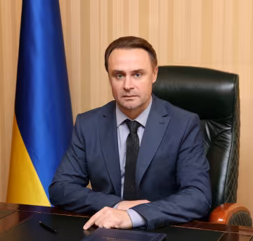 СМИ: В Запорожье зажглись голубые звезды