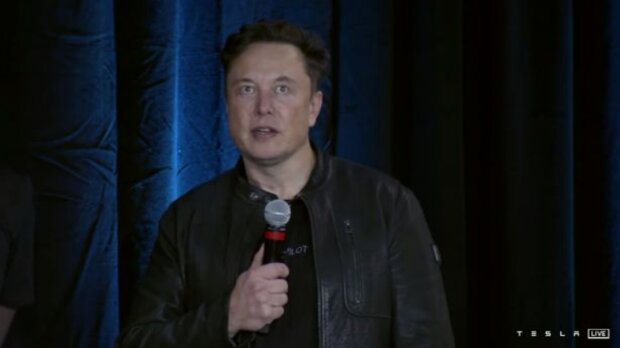 Илон Маск: скрин с видео
