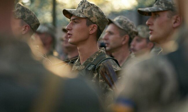 Бійцям ЗСУ активно надсилають пропагандистські листи: "Приходить, маскуючись під Київстар"