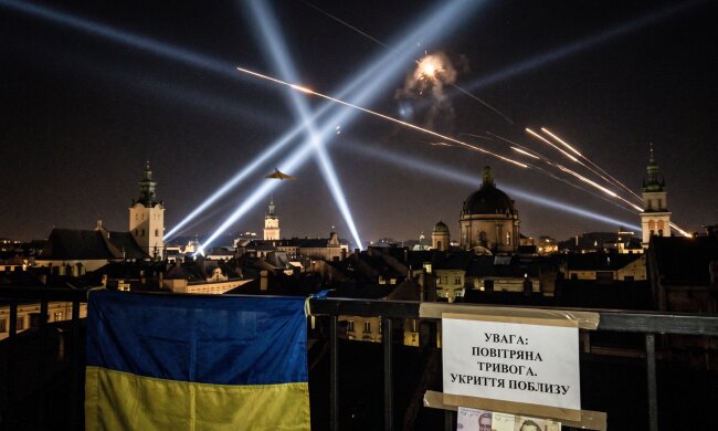 Львів дрон вибух ППО ніч