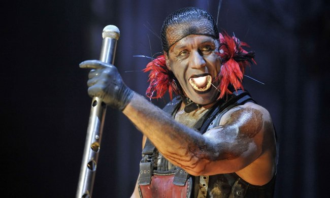 Тилль Линдеманн отмечает день рождения: чем прославился скандальный возлюбленный Лободы