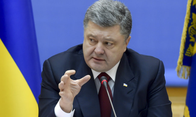 США будут давить на Украину, чтобы решить спор о языках нацменьшинств, - СМИ