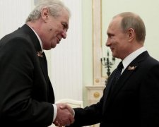 Распушил хвост: Путин обсудил планы на Донбасс с европейским лидером