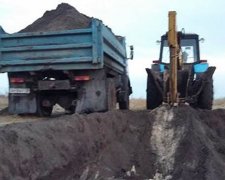Злоумышленники разрабатывали грунт в национальном парке «Меотида» (фото)