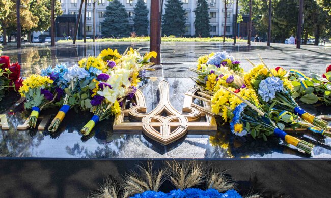 Мемориал погибшим бойцам / фото: Одесса-Медиа