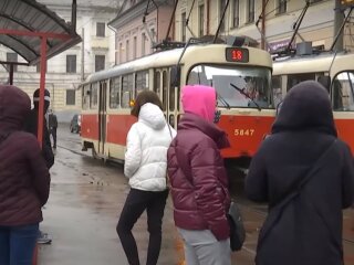 люди, скріншот з відео