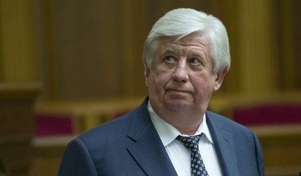 Порошенко спонукав Шокіна піти з ГПУ: змушував відмовитися від розслідування "газової" корупції