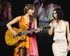 Тейлор Свіфт та Грейсі Абрамс, фото з соцмереж