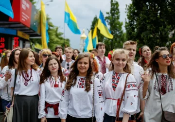 Парадоксальний народ: соціологи розкрили дивні симпатії українців