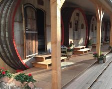 Любителям вина запропонували унікальне місце для ночівлі