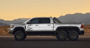 Hennessey’s Mammoth 6×6, carscoops