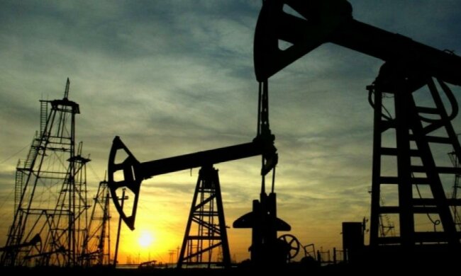 США знімають обмеження на купівлю іранської нафти