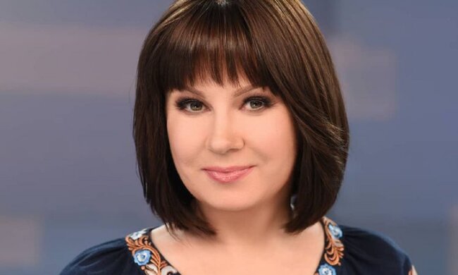 Самотня Алла Мазур "заблукала" між двома красунчиками: "Не вдається за когось одного"