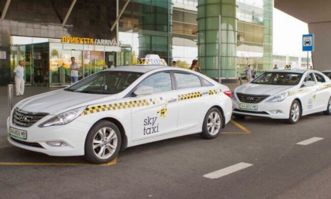 Таксі Бориспільського аеропорту віддадуть новій поліції