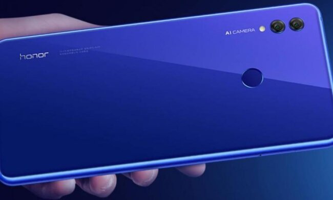 Huawei показала 7-дюймового монстра: огляд