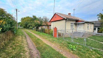 Земельна ділянка, город, дача — податок