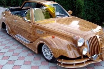 Українець продає ексклюзивний дерев'яний автомобіль