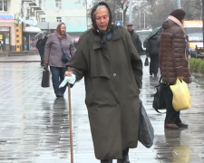Пенсіонери. Фото: скрін youtube