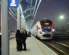 Солодких снів: Укрзалізниця ліквідує нічні поїзди