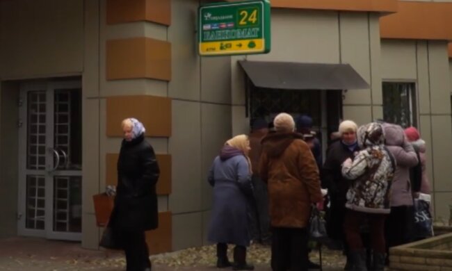 Пенсіонери. Фото: скрін youtube