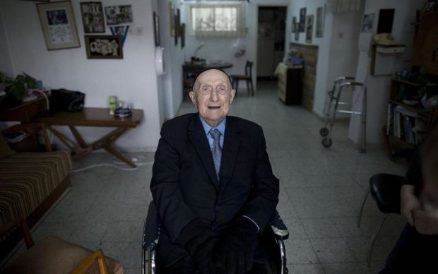 В Израиле скончался старейший мужчина планеты