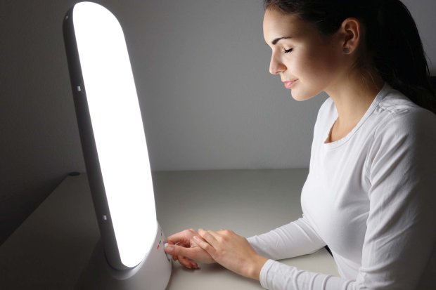 Отвечает эксперт: могут ли лампы дневного света компенсировать нехватку витамина D зимой