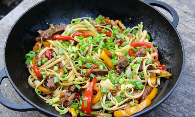 Рецепт пісної азійської локшини з овочами