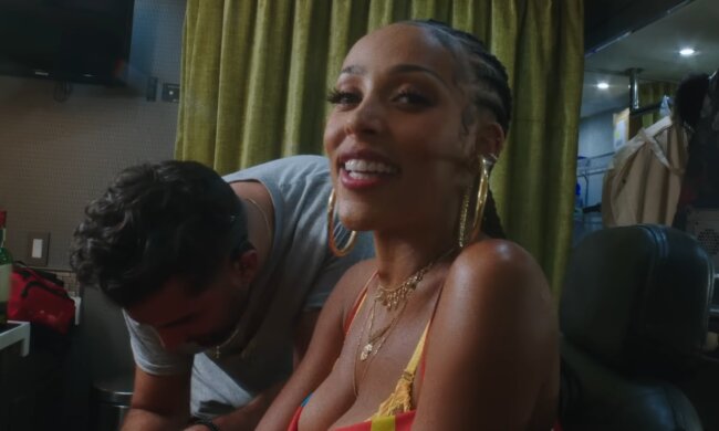 Doja Cat, кадр из видео