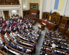 Вибори до парламенту і новий президент: українці назвали фаворитів