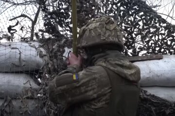 Боєць ВСУ. Фото: скріншот youtube