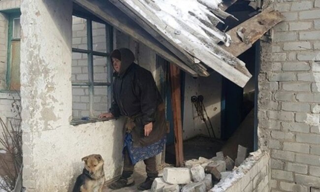 Оккупанты прицельно палили по пункту гуманитарной помощи