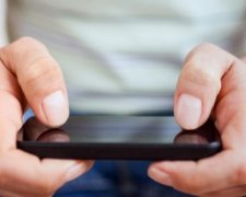 Google Play поширює шпигунські програми