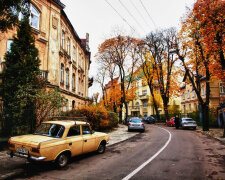 Стихия подарит украинцам настоящую осень: запасайтесь чаем и пледами, тепла не будет