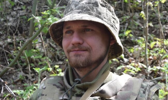 Творчий захисник Сергій, facebook.com/30brigade