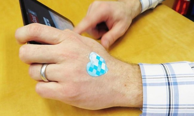 Обливаться потом: медики разработали безболезненную альтернативу анализам крови