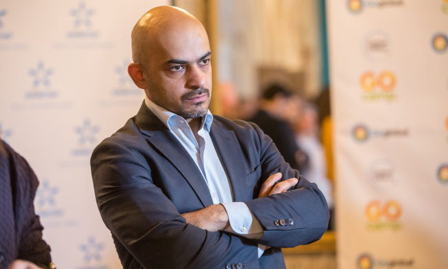 "Чтобы поверить в независимость Зеленского от Коломойского, надо прикинуться шлангом", - Мустафа Найем