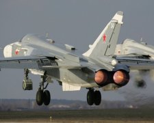 Окупанти підняли по тривозі бомбардувальники в Криму