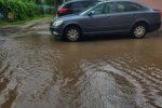 В Киеве огромный ливень привел к наводнению: затопило метро и несколько улиц