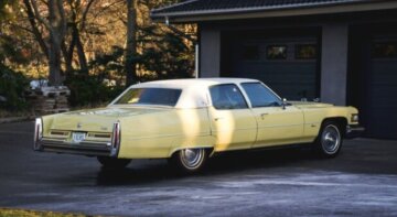 Cadillac Fleetwood Brougham