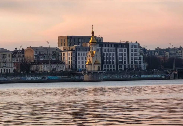 Почему нельзя покупать ножи 1 февраля и для чего идти в церковь сегодня: приметы и запреты на Трифона