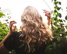 Об'ємне волосся: легкі кудрі