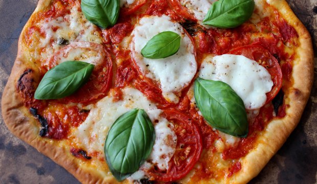 Чудовий рецепт піци маргарити